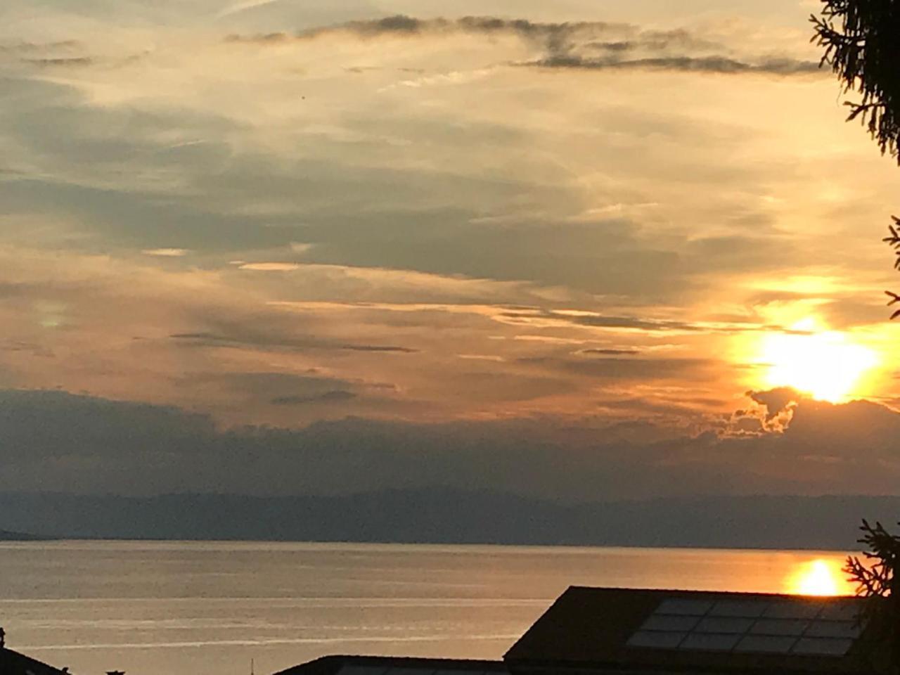 Les Amandiers Apartment Montreux Bagian luar foto