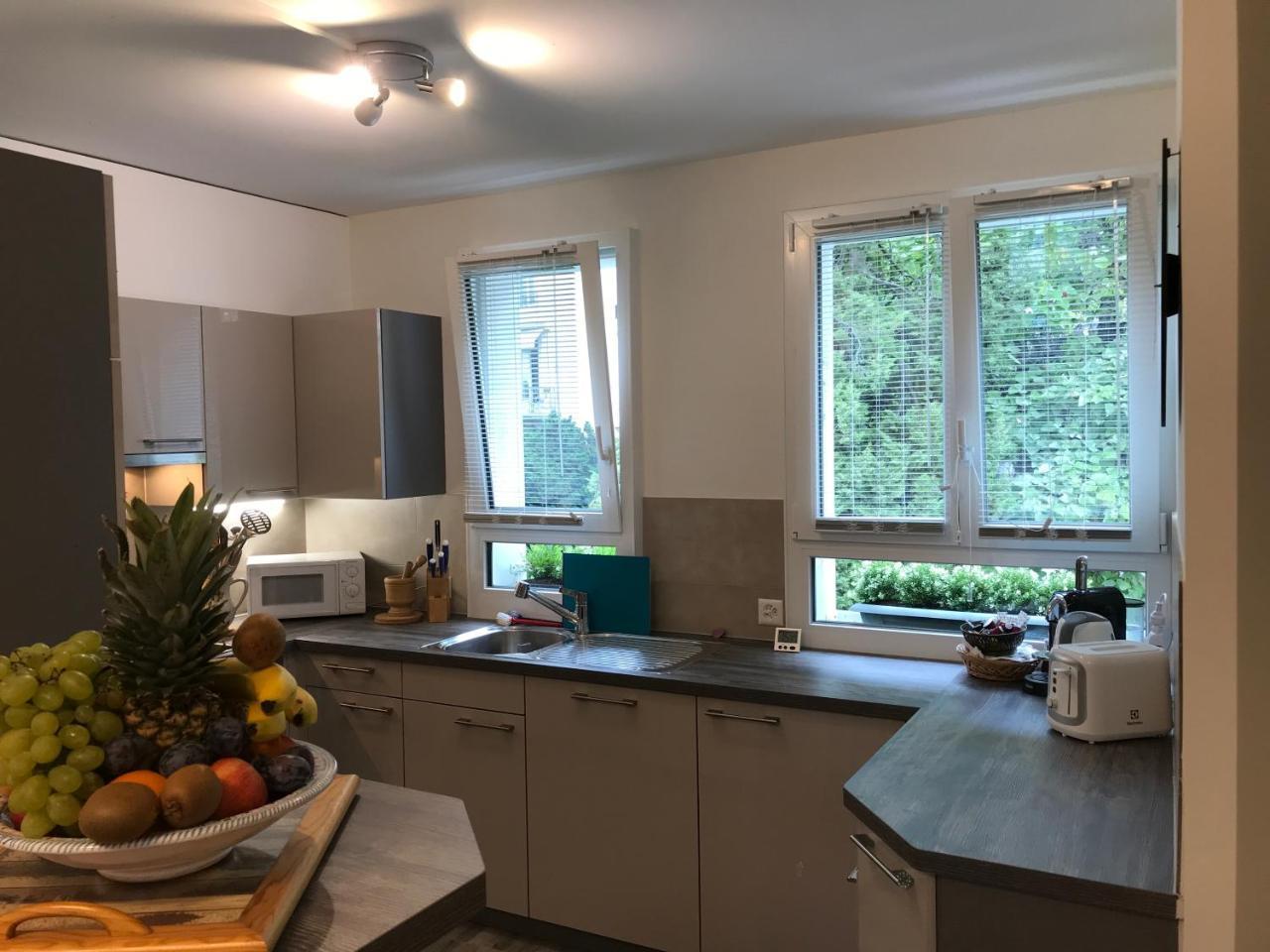 Les Amandiers Apartment Montreux Bagian luar foto